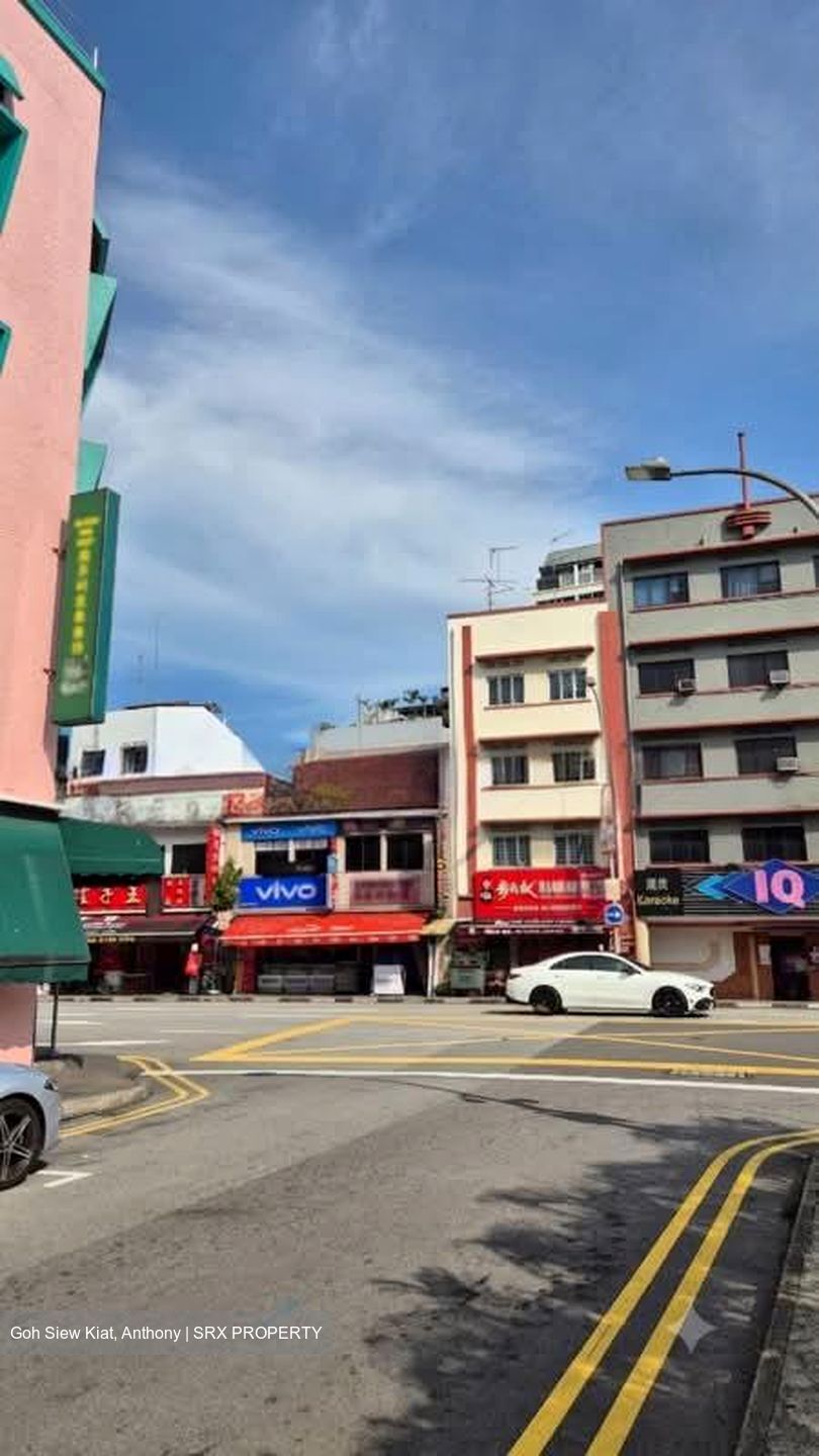 Lorong 23 Geylang (D14), Shop House #594555001
